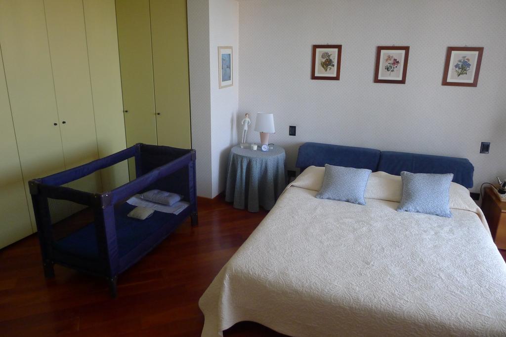 B&b La corte dei Gelsomini Ponteranica Esterno foto