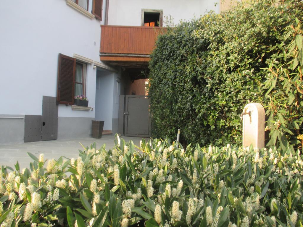 B&b La corte dei Gelsomini Ponteranica Esterno foto